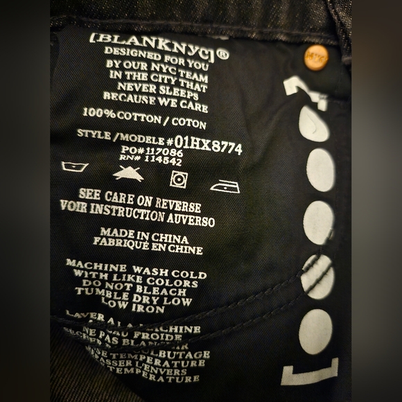 NWT BlankNYC High Waist Overlap Fly Denim Criss Cross Short Black 26 - Picture 5 of 7